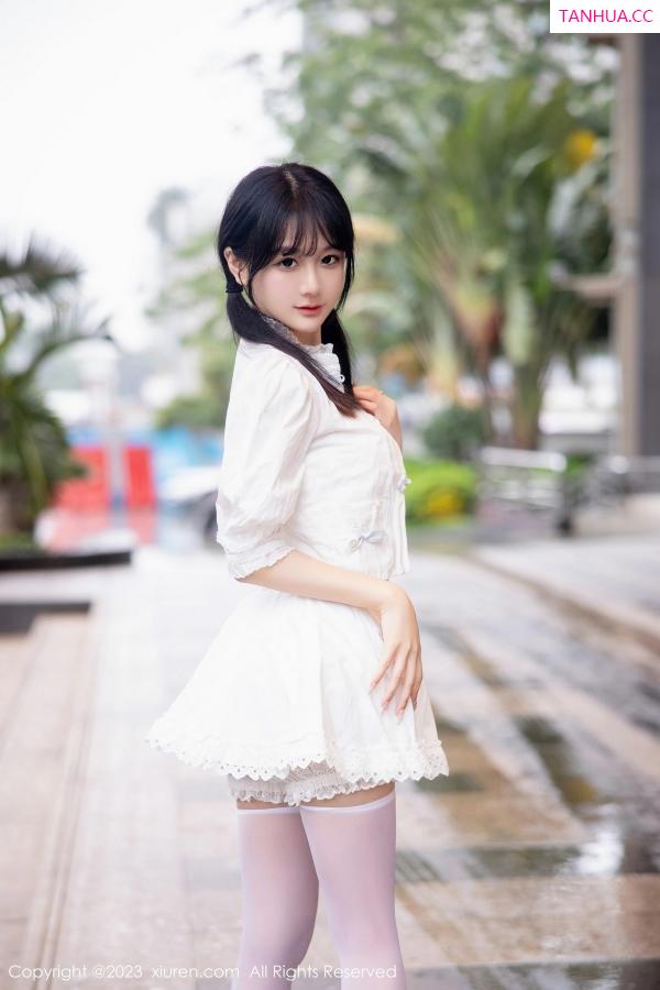   [XiuRen]高清写真图 2023.06.16 No.6933 幼幼 清纯美腿第4张图片